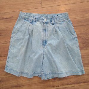 Hunt Club Lightweight Denim Mom Shorts